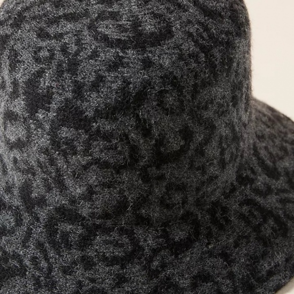 NWT Anthropologie Finn Cozy Bucket Hat main image 6